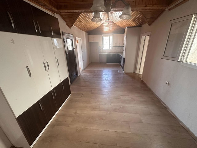 TUZLADA, KORDONA ( DENIZE ) 90 M. DENİZ MANZARALI 3+1 EŞYASIZ KIRALIK DAIRE