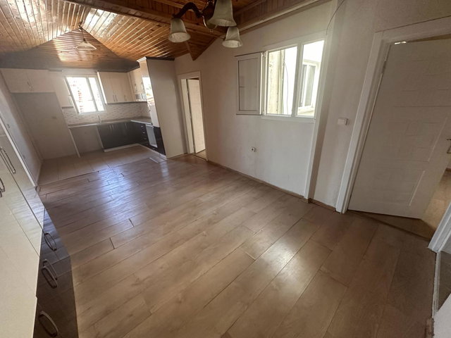 TUZLADA, KORDONA ( DENIZE ) 90 M. DENİZ MANZARALI 3+1 EŞYASIZ KIRALIK DAIRE
