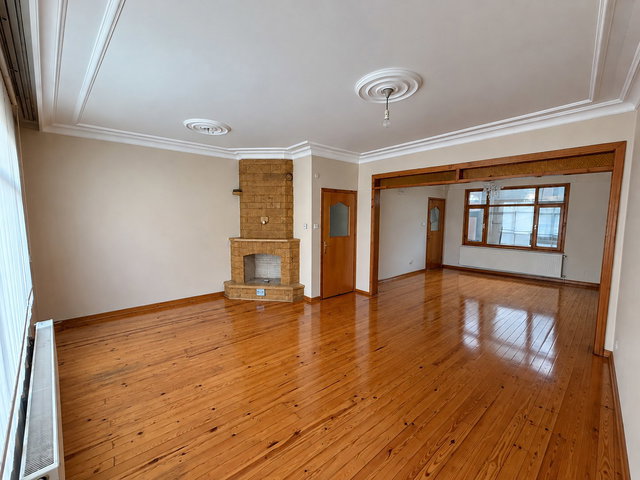 GEBZE ÇARŞI IÇI 130 M2 GENIŞ 2+1 TERASLI KIRALIK DAIRE