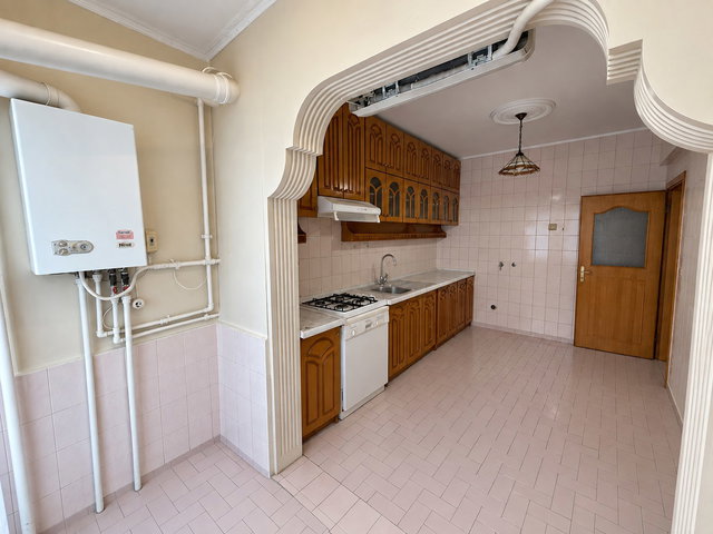 GEBZE ÇARŞI IÇI 130 M2 GENIŞ 2+1 TERASLI KIRALIK DAIRE