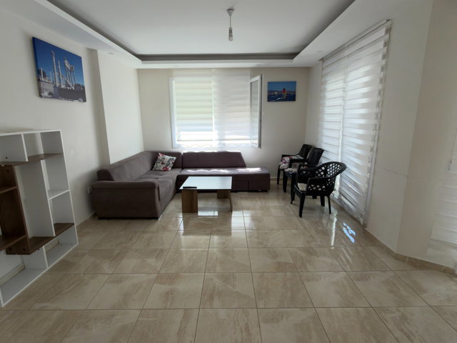 REMAX WE - DİKİLİ GÜLKENT PALMİYE SİTESİ SATILIK EŞYALI VİLLA