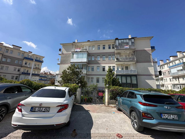 BATIKENT BİZİM HİLAL SİTESİ 3+1 SATILIK DAİRE