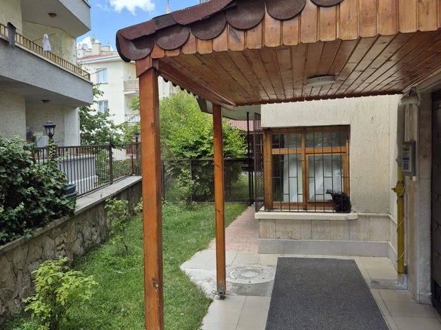 REMAX LEVEL'DAN KAVACIK SUBAYEVLERİNDE 3+1 ARAKAT SATILIK DAİRE