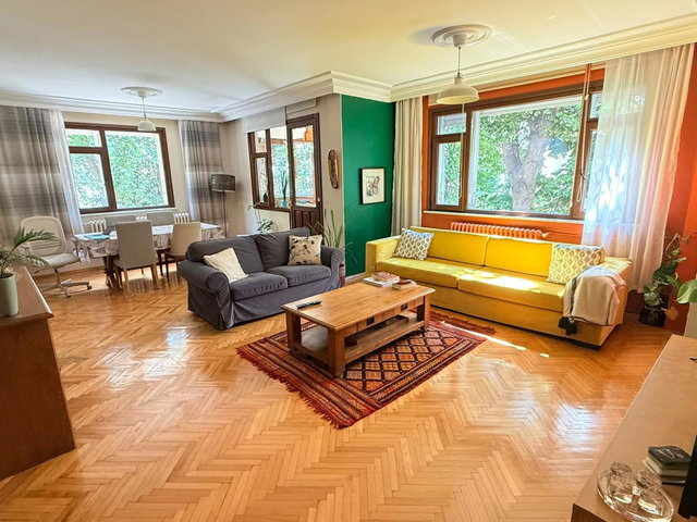 ERENKÖY ETHEMEFENDİ TREN ALTINDA NET 130 M2 3+1 SATILIK DAİRE