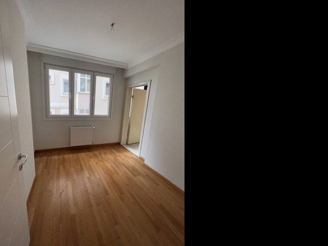 SUADIYE EMINALIPAŞA CAD. KIRALIK 2+1 DAIRE 70M²