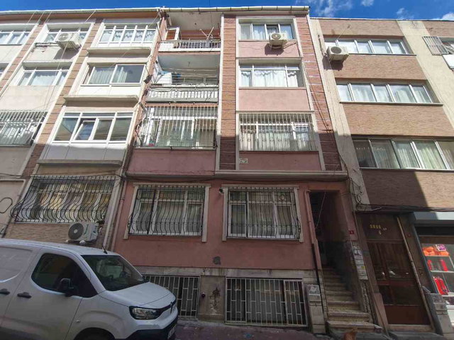 KENTSELE HAZIR HARİKA KONUM 2+1 ARAKAT SATILIK DAİRE
