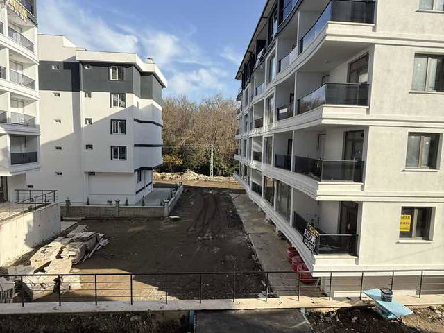 ATAKUM ÇAKIRLARDA SATILIK 1+1 DAİRE REMAX MURAT ÇIRAK