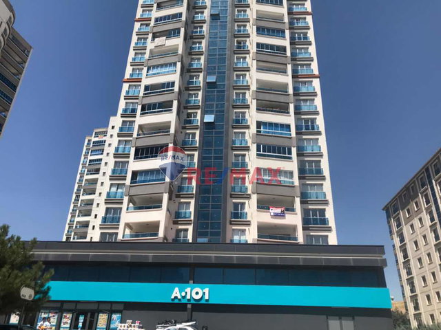 SARAY CUMHURİYET MAHALLESİ LÜX YAPILI 4+1 KİRALIK DAİRE