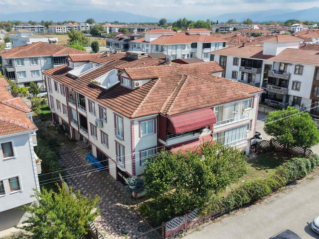 REMAX MAVİ'DEN TEPEKUM OKULLAR BÖLGESİNE YAKIN GENİŞ ÇATI DUBLEX 4+1 DAİRE