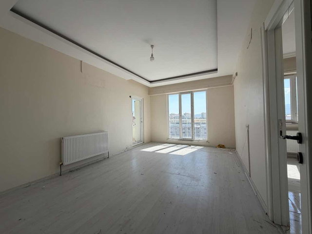 RE/MAX EDE'DEN VADİ ÇARŞIDA KİRALIK 2+1