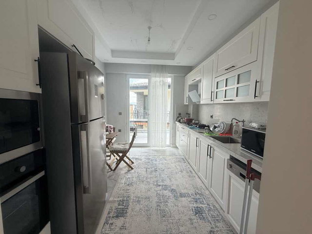 BAŞİSKELE YENİKÖY DE SATILIK 4+1 VİLLA