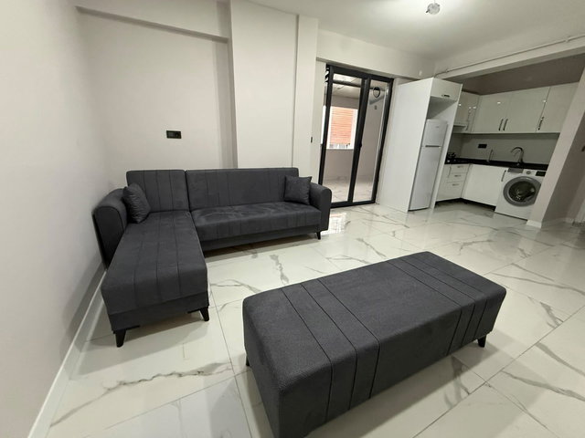 SAKARYA ADAPAZARI’NDA  TEK YOKUŞU'NDA BALKONLU | SIFIR  1+1 KİRALIK DAİRE