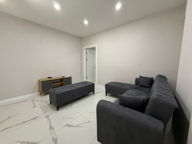 SAKARYA ADAPAZARI’NDA  TEK YOKUŞU'NDA BALKONLU | SIFIR  1+1 KİRALIK DAİRE