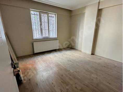 KÖRFEZ YENİYALI MAH. 2+1 KİRALIK DAİRE