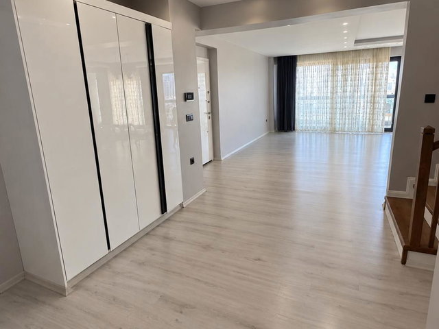 REMAX ADVANTAGE'DEN İHSANİYE ALTEK PREMİUMDA 300M2 DUBLEKS