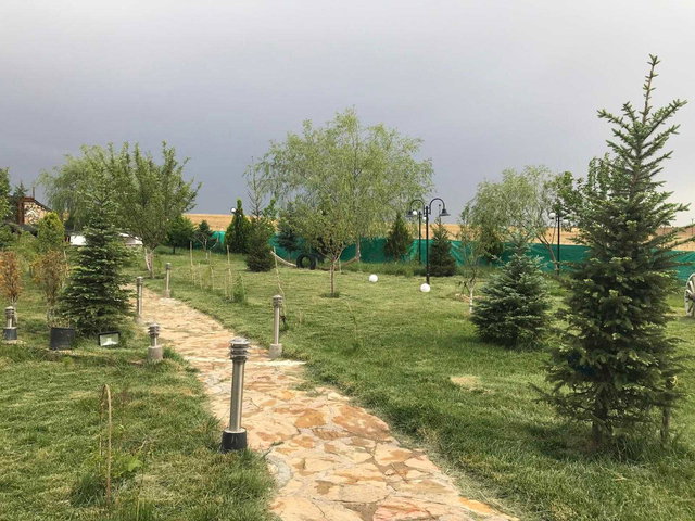 ANKARA RE/MAX LEVEL'DAN​  *YENİMAHALLE YAKACIK MAHALLESİ KUMBAĞLARI MEVKİİNDE SATILIK TARLA*  TOPLA