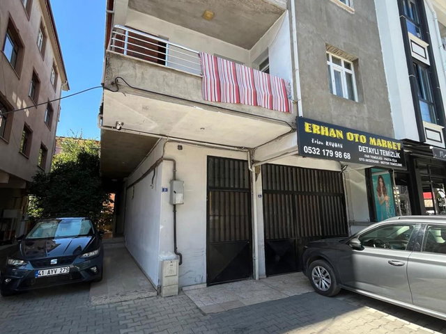 KOCAELI İZMIT KIRALIK 1+1 DAIRE YENIŞEHIR MAHALLESI'NDE