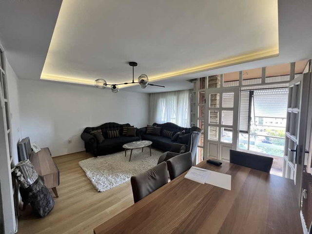 KOZYATAĞI BELEDİYE BLOKLARINDA FULL EŞYALI KİRALIK 2+1