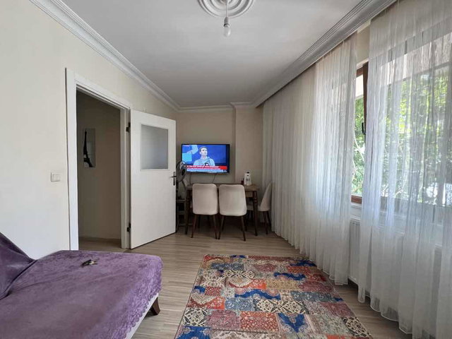 ÜSKÜDAR ÜNALAN MAHALLESİ HARİKA KONUMDA 2+1 DAİRE