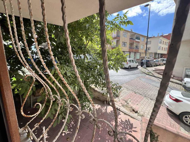ÜSKÜDAR ÜNALAN MAHALLESİ HARİKA KONUMDA 2+1 DAİRE
