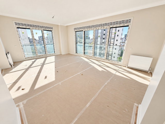 KADIKÖY BAĞDAT CADDESİ’NDE SIFIR 3+1 DAİRE