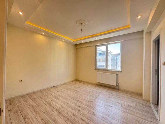 ONİKİŞUBAT’TA 2025 YAPIMI SIFIR 5+1 | 230 M² BRÜT | BALKONLU | 2 BANYO 3 WC