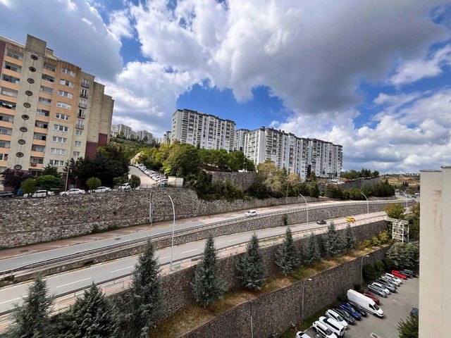İZMİT KENT KONUT 3 E9 BLOK’TA KİRALIK 2+1 DAİRE