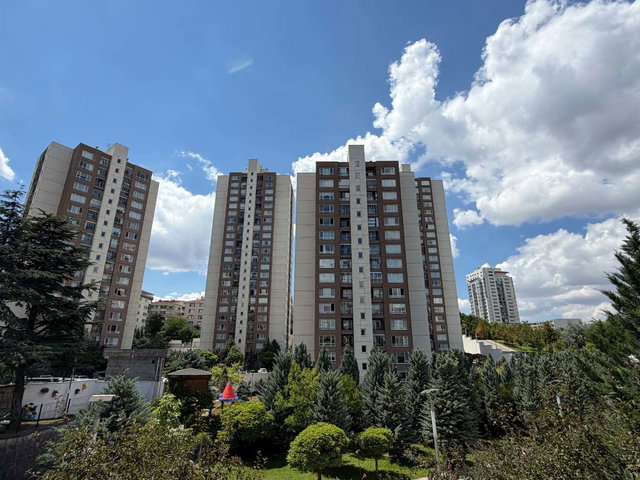 PARK VADİ EVLERİ'NDE SATILIK YAPILI 3+1 DAİRE