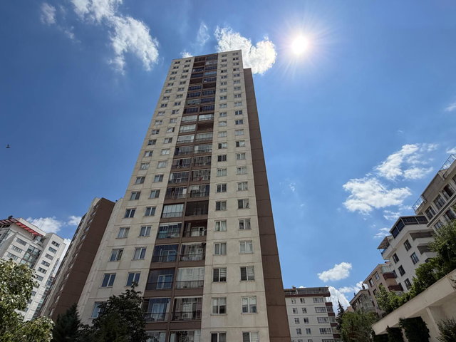 PARK VADİ EVLERİ'NDE SATILIK YAPILI 3+1 DAİRE