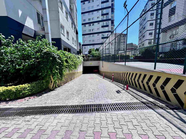 KARLIKTEPE MAHALLESİ  HELENİUM SUN SITESI'NDE KIRALIK 3+1 DAIRE