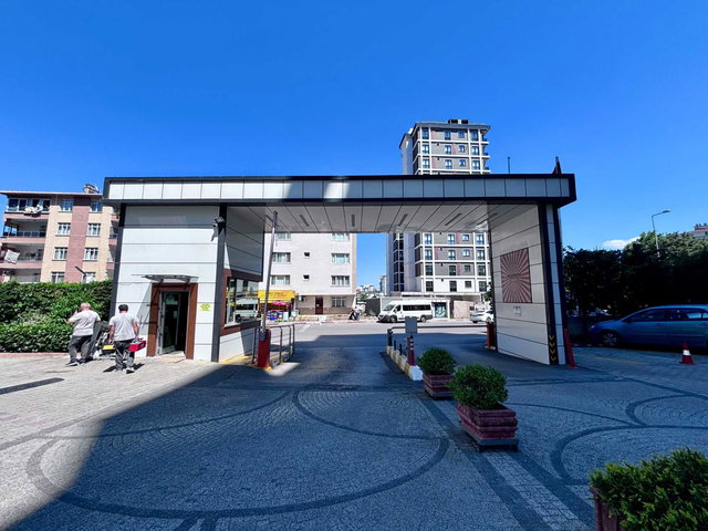 KARLIKTEPE MAHALLESİ  HELENİUM SUN SITESI'NDE KIRALIK 3+1 DAIRE