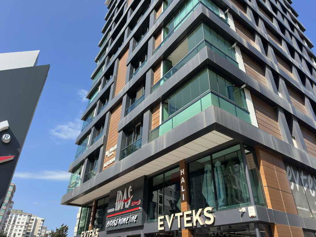ATAKUM ATAKENT BULVARINA CEPHE TRAMWAY VE SAHİLE  YAKIN  3+1 KİRALIK DAİRE