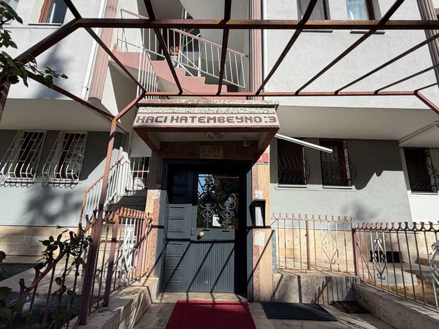 ÖVEÇLER'DE BAKIMLI 3+1 KİRALIK DAİRE