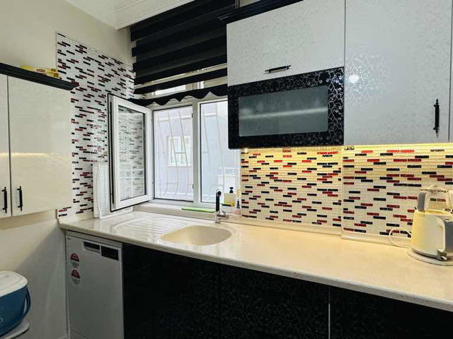 REMAX RABİA SARAÇ SATILIK 2+1 MERKEZİ KONUMDA