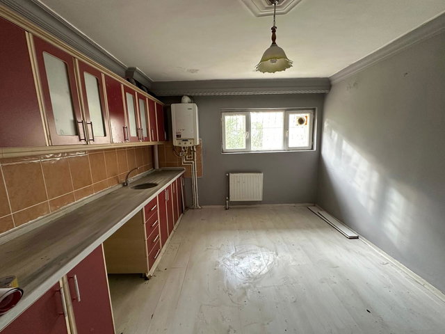 REMAX İLKE'DEN HİLALKENT'TE 3+1 SATILIK BODRUM DAİRE