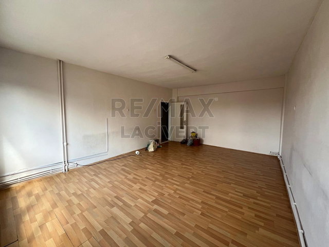 RE/MAX LACİVERT'TEN KÖŞK MAHALLESİ'NDE 2+1 KİRALIK DAİRE