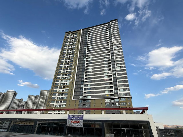 CRYSTAL TOWER VADİ DE KİRALIK 2+1 DAİRE