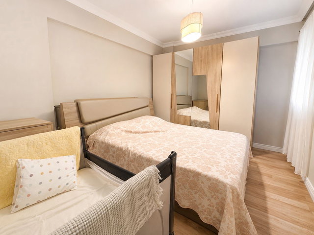 ÇEKMEKÖY ÇAMLIK 3+1 SATILIK DAİRE