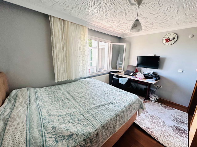 REMAX PRO'DAN BÜYÜKDEREDE EŞSIZ DENIZ MANZARALI 2+1 DAIRE