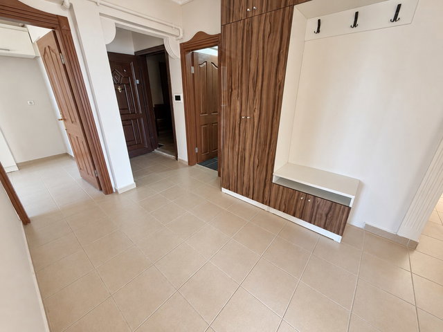 ÇAVUŞOĞLU’NDA DENİZ MANZARALI 140 M² 2 BALKONLU 3+1