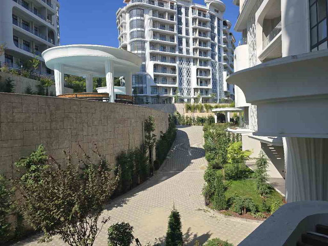 RE/MAX FARKIYLA ZERAY DORA HILL GENİŞ 2+1 BAHÇE DUBLEKS KİRALIK