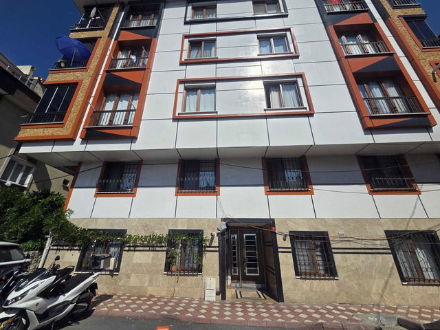 GÜZELTEPE'DE ÇIFT GIRIŞLI, YENI 3+2 DUBLEKS DAIRE FIRSATI