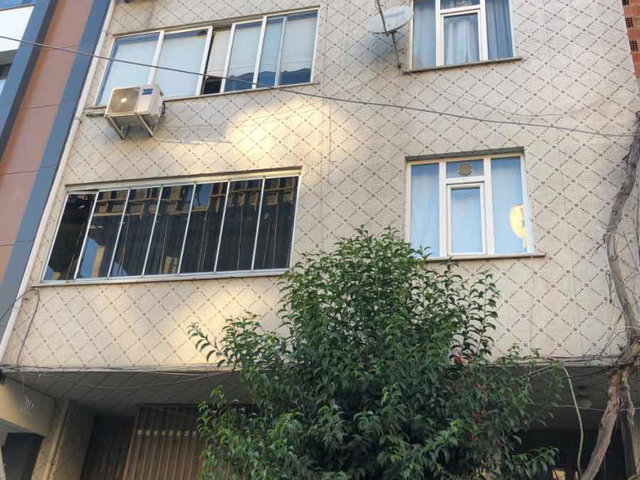 CEVATPAŞA’DA GÜNEY CEPHELİ 250 M² BRÜT 5+1 KİRALIK DAİRE | 2 BANYO, 3 WC, BALKON
