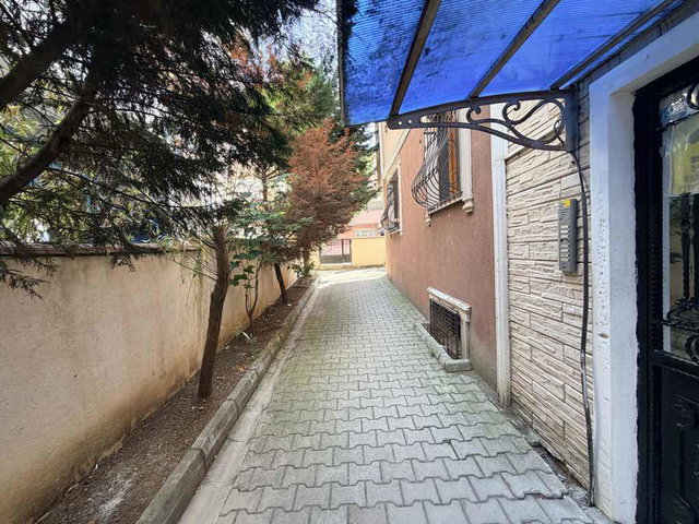 PENDİK AHMETYESEVİDE EMİNEVINE UYGUN SATILIK 2+1 DAİRE