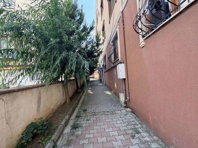PENDİK AHMETYESEVİDE EMİNEVINE UYGUN SATILIK 2+1 DAİRE