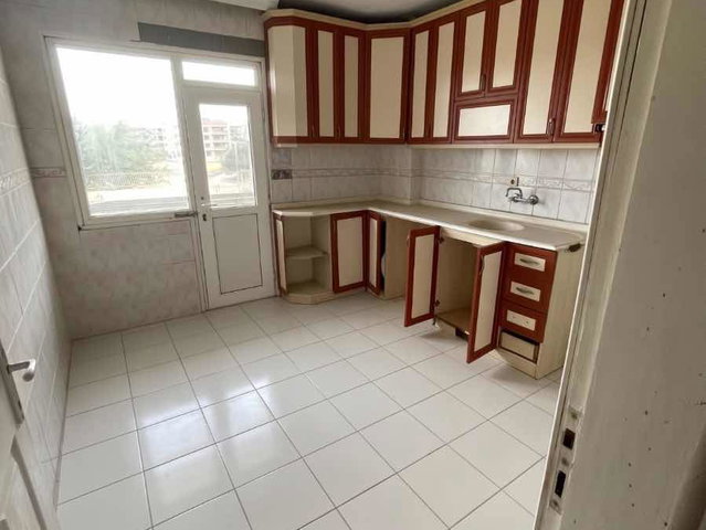 TORBALI İZBANA YÜRÜME MESAFESİNDE 150 M² 3+1 SATILIK DAİRE