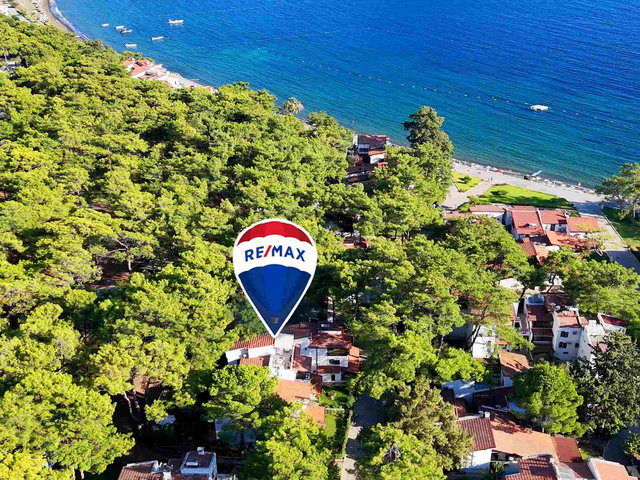 DATÇA AKTUR'DA DENİZE ÇOK YAKIN SATILIK BAHÇE KATI PAPATYA