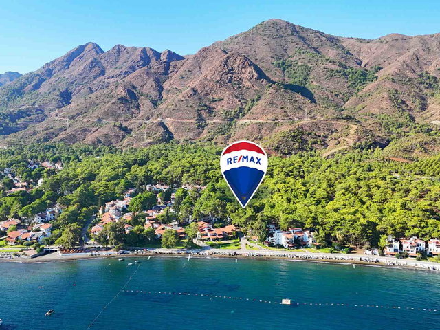 DATÇA AKTUR'DA DENİZE ÇOK YAKIN SATILIK BAHÇE KATI PAPATYA