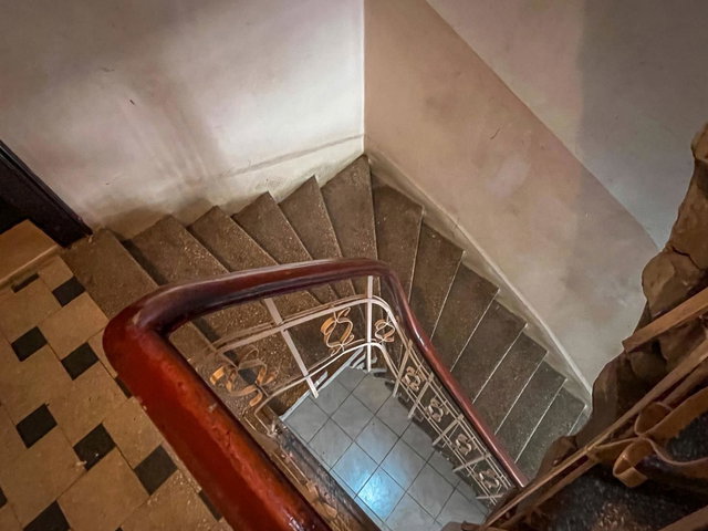KADIKÖY YOĞURTÇU PARK KARŞISI 2+1 SATILIK