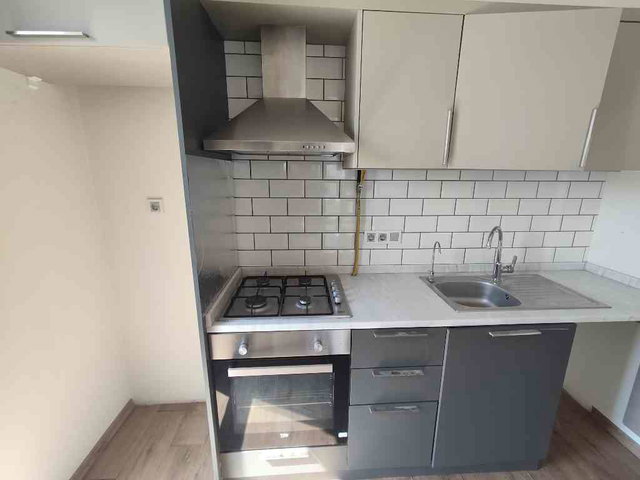 MENEMEN SEYREKTE ÜNİVERSİTEYE YAKIN KİRALIK 2+1 DAİRE